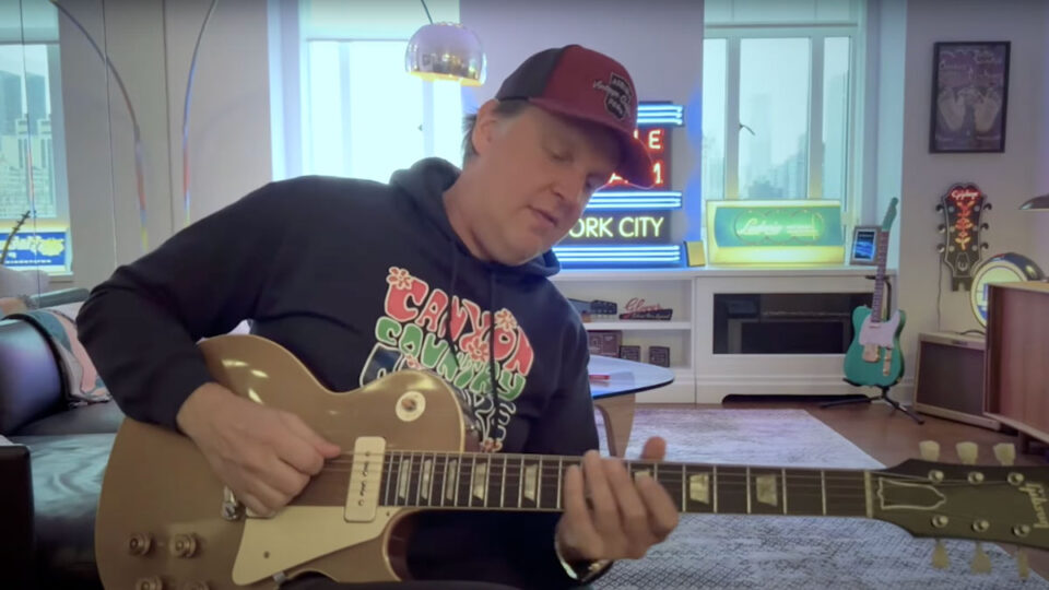 Joe Bonamassa makes a strong case for fitting your Gibson Les Paul with P-90s as he shares his favorite ’54 Goldtop blues licks